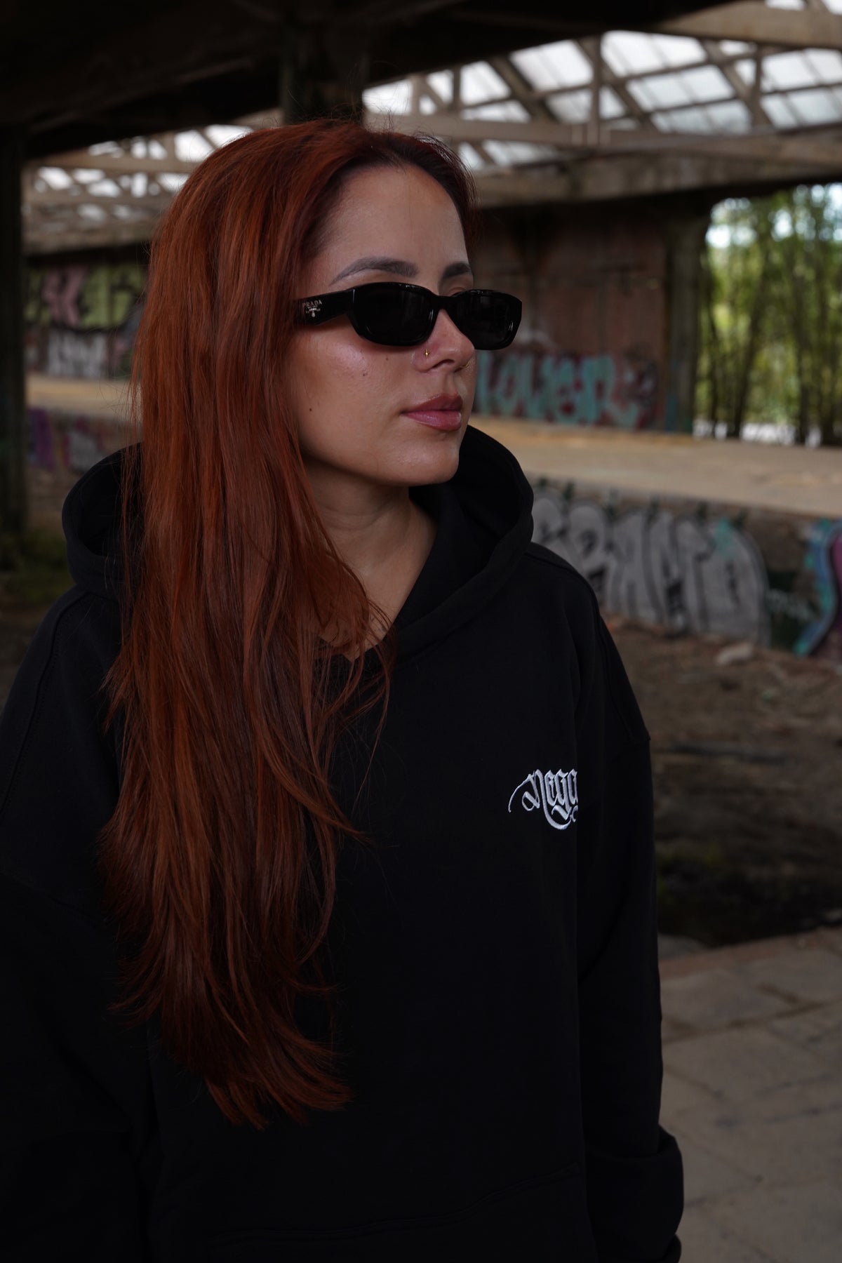 CLASSIC LOGO HOODIE BLACK